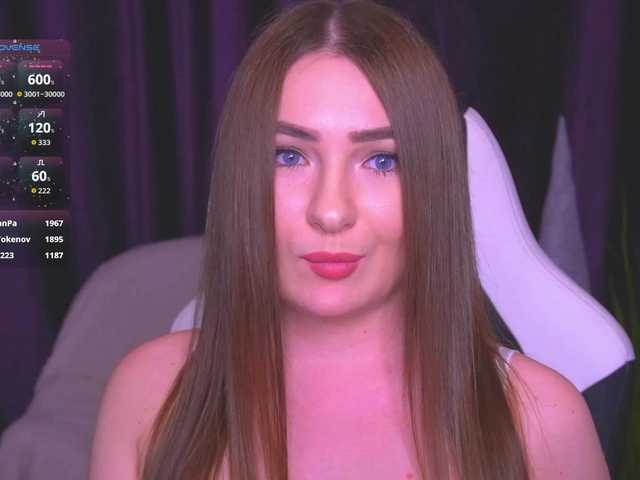 kriss-kisa's BongaCams show and profile