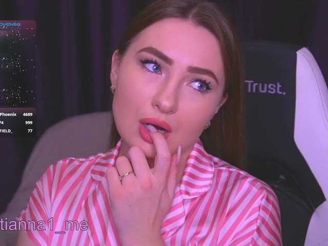 kriss-kisa's BongaCams show and profile