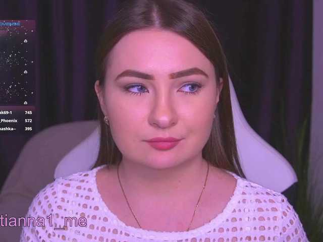 kriss-kisa's BongaCams show and profile