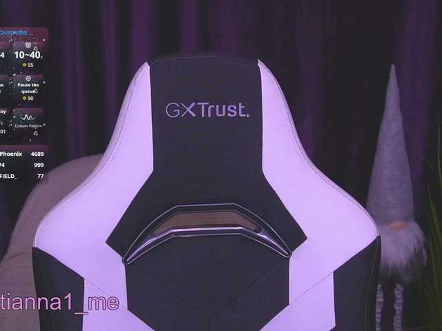 kriss-kisa's BongaCams show and profile