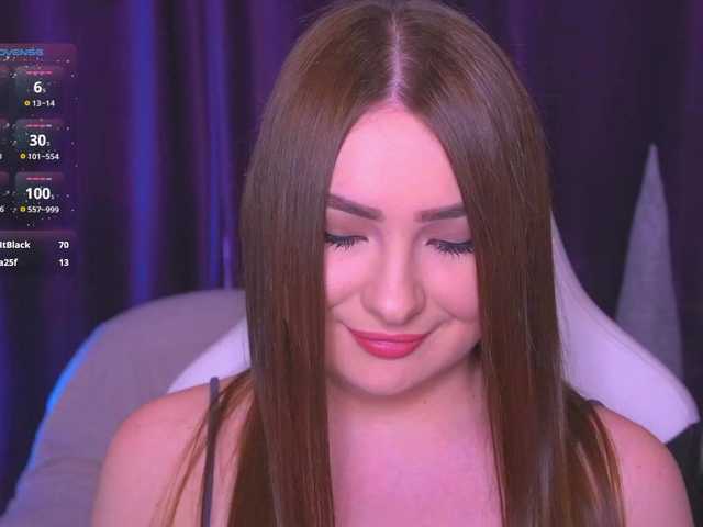 kriss-kisa's BongaCams show and profile