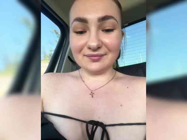 nude web chat Kriss-kisa