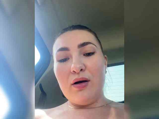 kriss-kisa Live Webcam on BongaCams