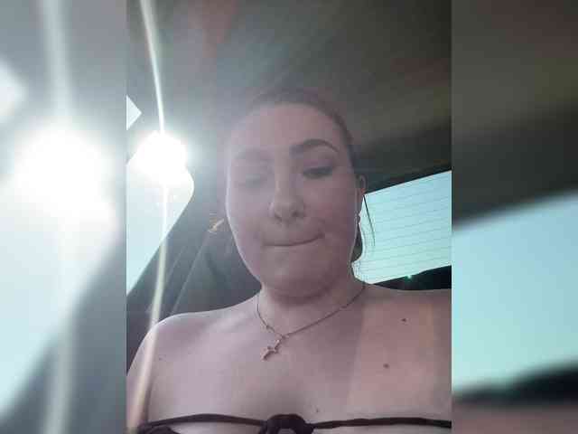 nude web chat Kriss-kisa