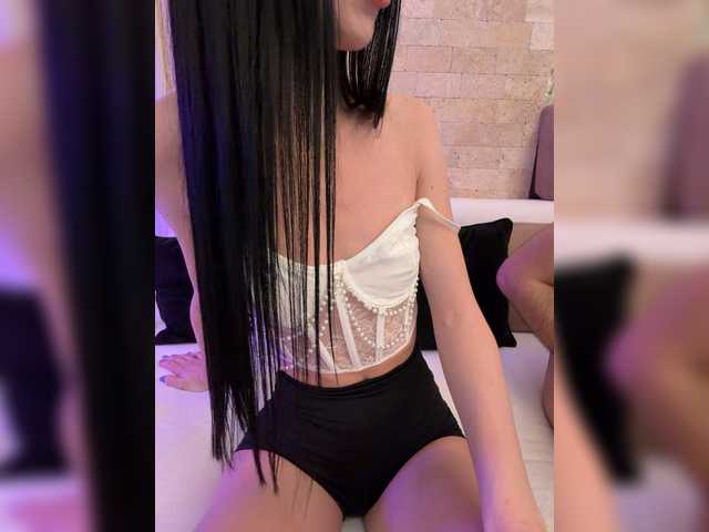 Honeycouple's BongaCams show and profile