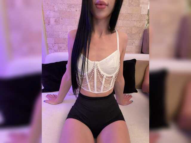 Honeycouple's BongaCams show and profile