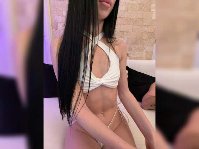 Honeycouple's BongaCams show and profile