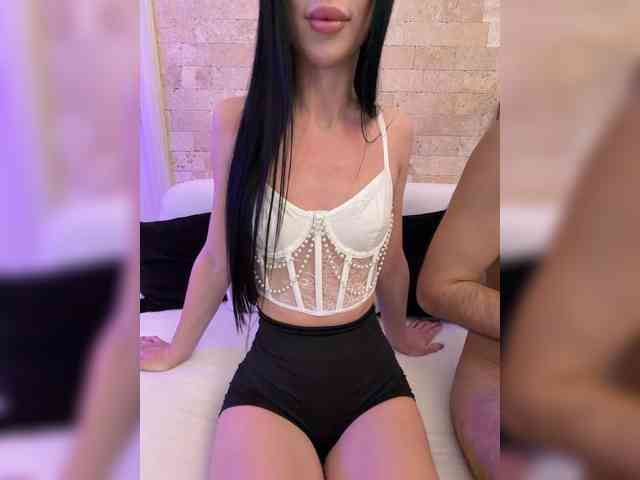 Honeycouple Live Webcam on BongaCams