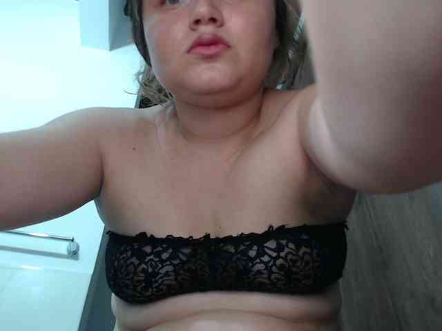 roxy-fisting webcam