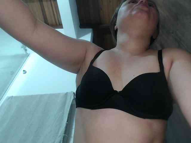 roxy-fisting webcam