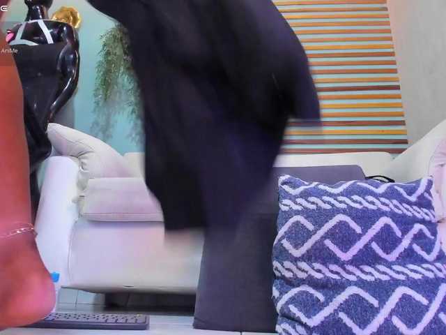 sofia-ebony's BongaCams show and profile