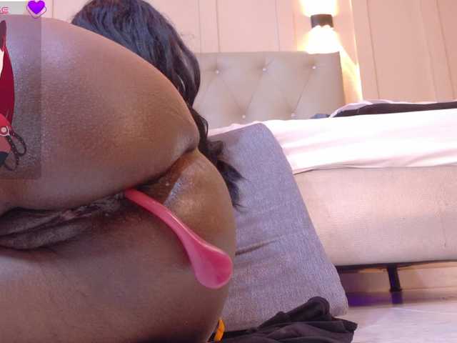 sofia-ebony's BongaCams show and profile