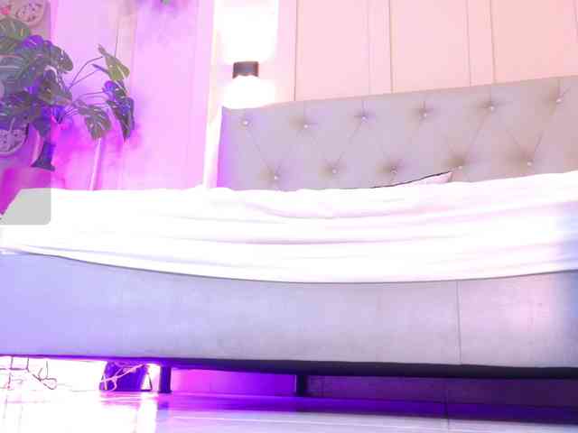 sofia-ebony sofia-ebony