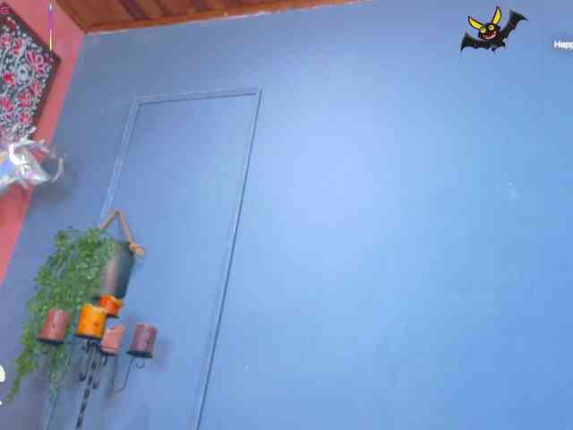 sofia-ebony webcam