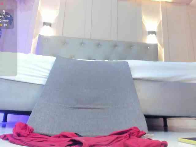 sofia-ebony webcam