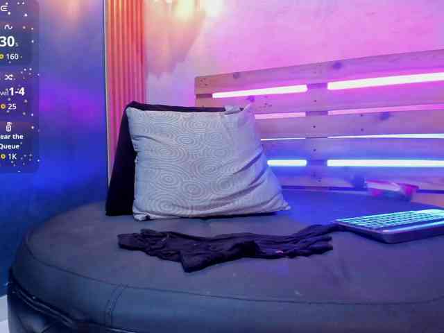 sofia-ebony sofia-ebony