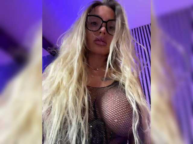 WILD-ANGEL777 webcam