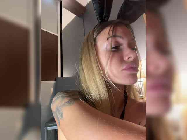 WILD-ANGEL777 webcam