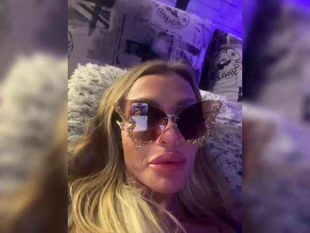WILD-ANGEL777 webcam