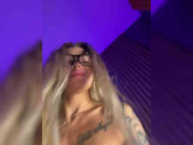 Wild-Angel777's webcam live show