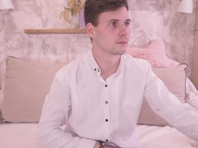 FluffyHat's BongaCams profile