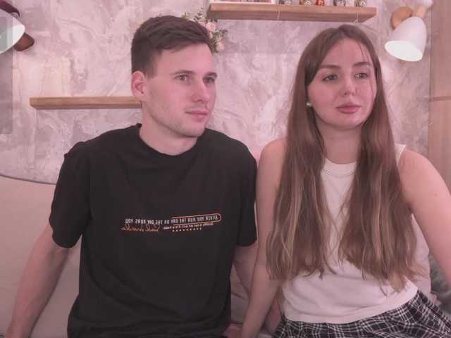 FluffyHat's BongaCams show and profile