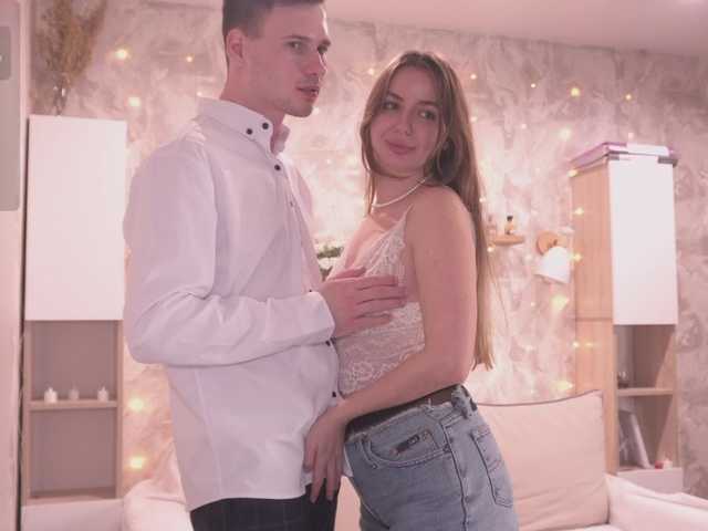 FluffyHat's BongaCams show and profile