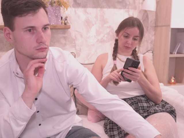 FluffyHat's BongaCams show and profile