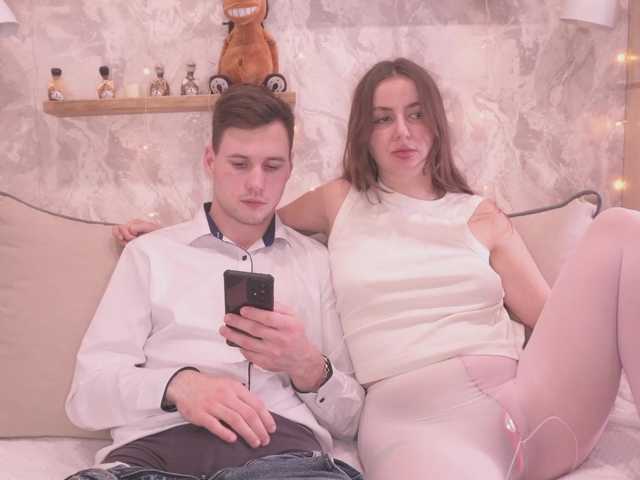 FluffyHat's BongaCams show and profile