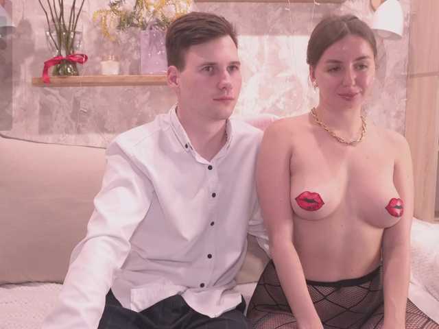 FluffyHat's BongaCams show and profile