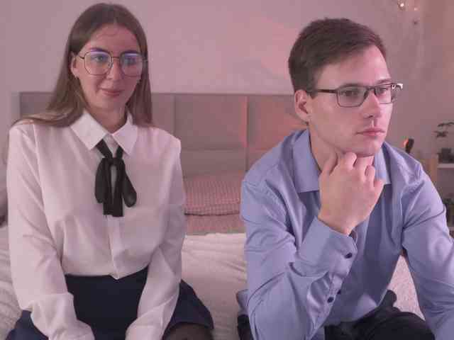 PashaAndMila webcam