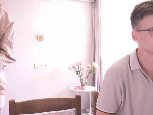PashaAndMila webcam