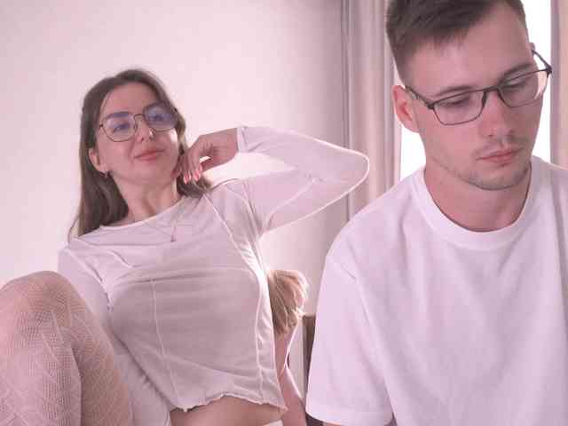 PashaAndMila webcam