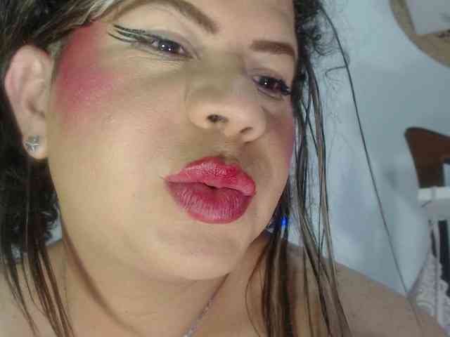 AmatistaFeet Live Webcam on BongaCams