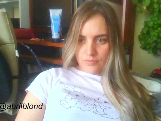 Abrilblond webcam