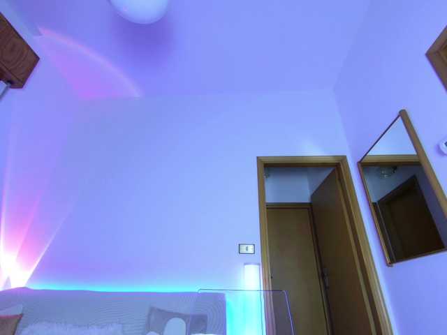 Natalie10g's BongaCams show and profile