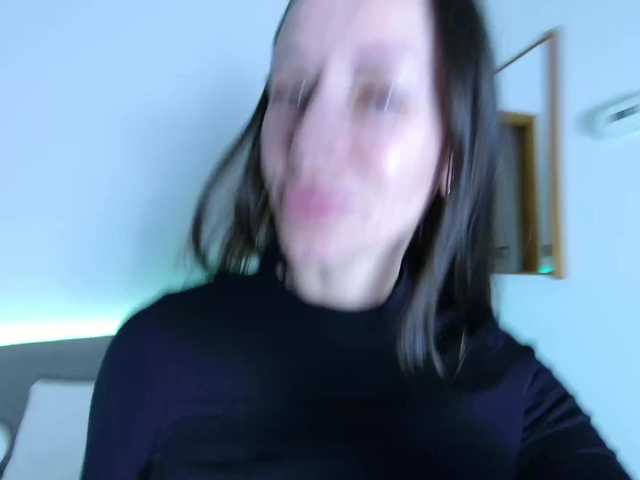 Natalie10g's BongaCams show and profile