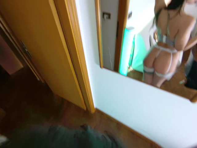 Natalie10g's BongaCams show and profile