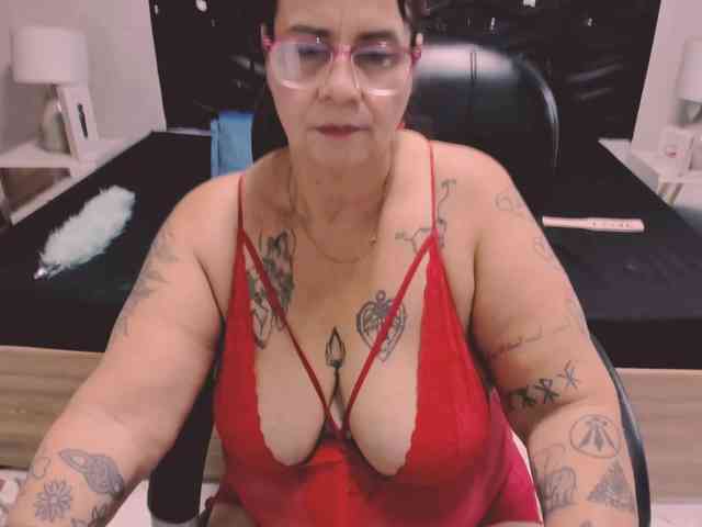 LauraRiley LauraRiley