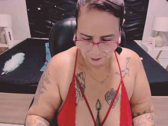 LauraRiley LauraRiley