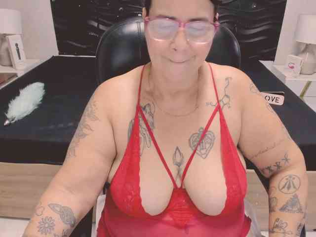 LauraRiley LauraRiley