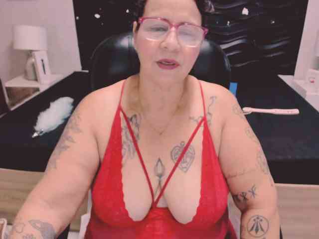 LauraRiley LauraRiley