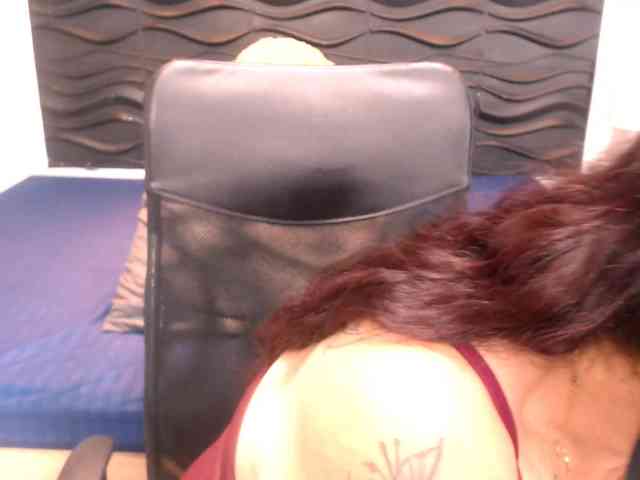 LauraRiley webcam