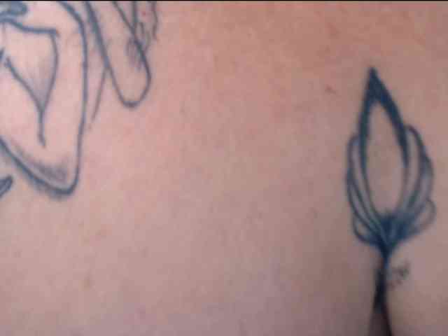 LauraRiley webcam