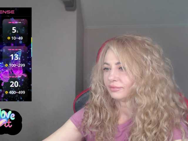 ---II---'s BongaCams show and profile