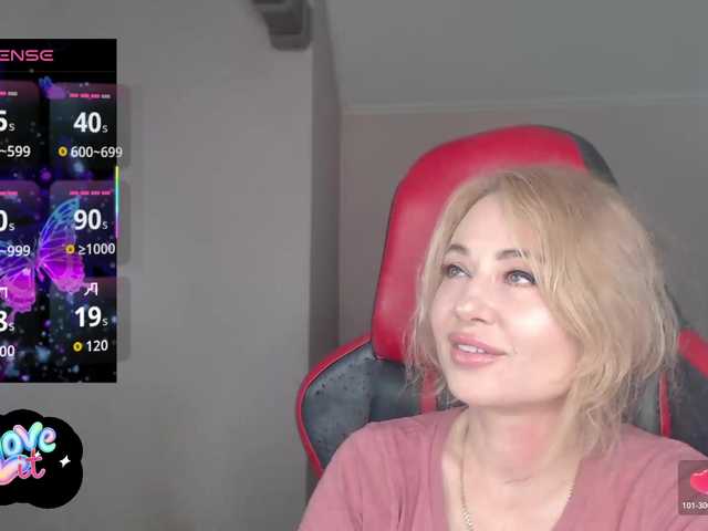 ---II---'s BongaCams show and profile