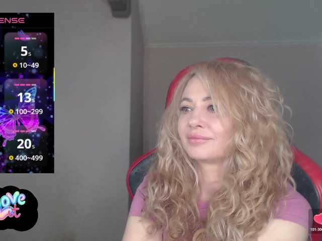 ---II---'s BongaCams show and profile