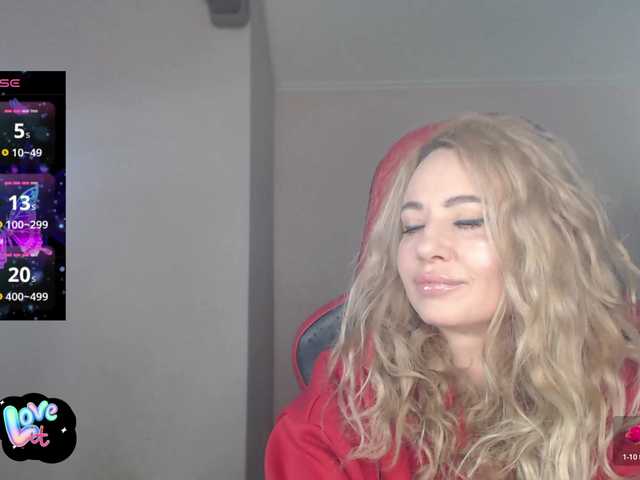 ---II---'s BongaCams show and profile