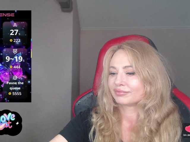 ---II---'s BongaCams show and profile