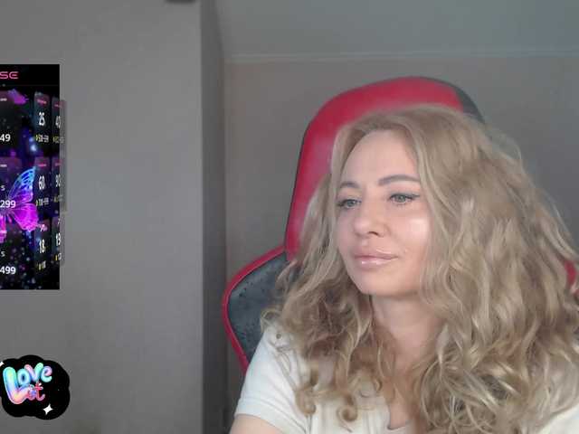---II---'s BongaCams show and profile